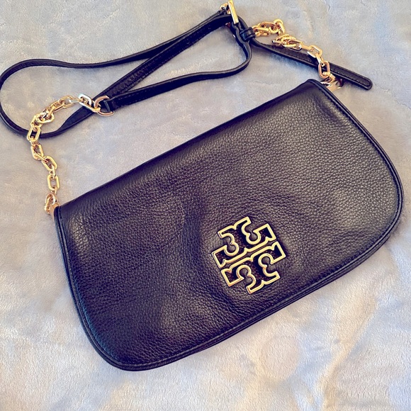 Gently loved Tory Burch Britten Convertible Clutch
Crossbody - Picture 1 of 5